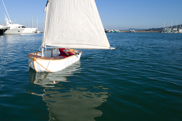 fliptail 7 sailing boat