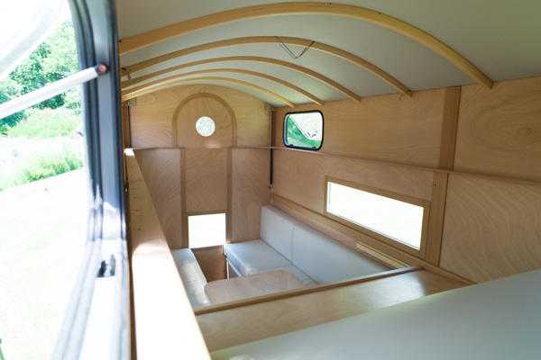 slidacab interior